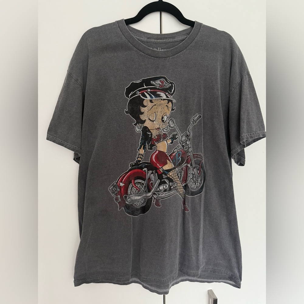 Betty Boop Biker Graphic Tee — Size L/XL |  Y2K Grunge Vintage Style Oversized